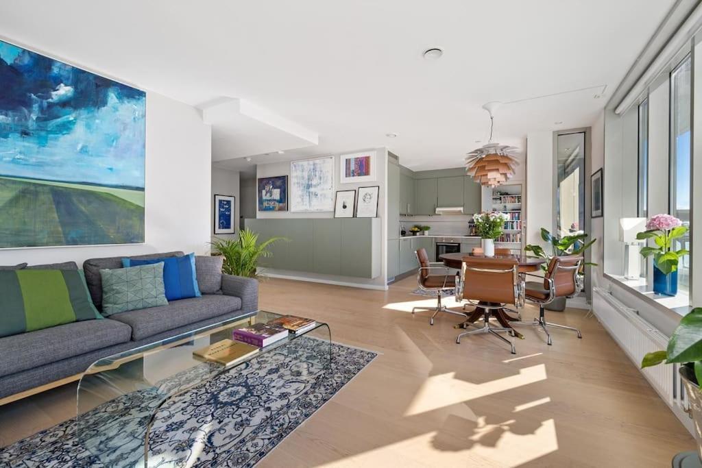 Modern 2Bed Room Sea View Apartment @ Oslo Barcode Экстерьер фото
